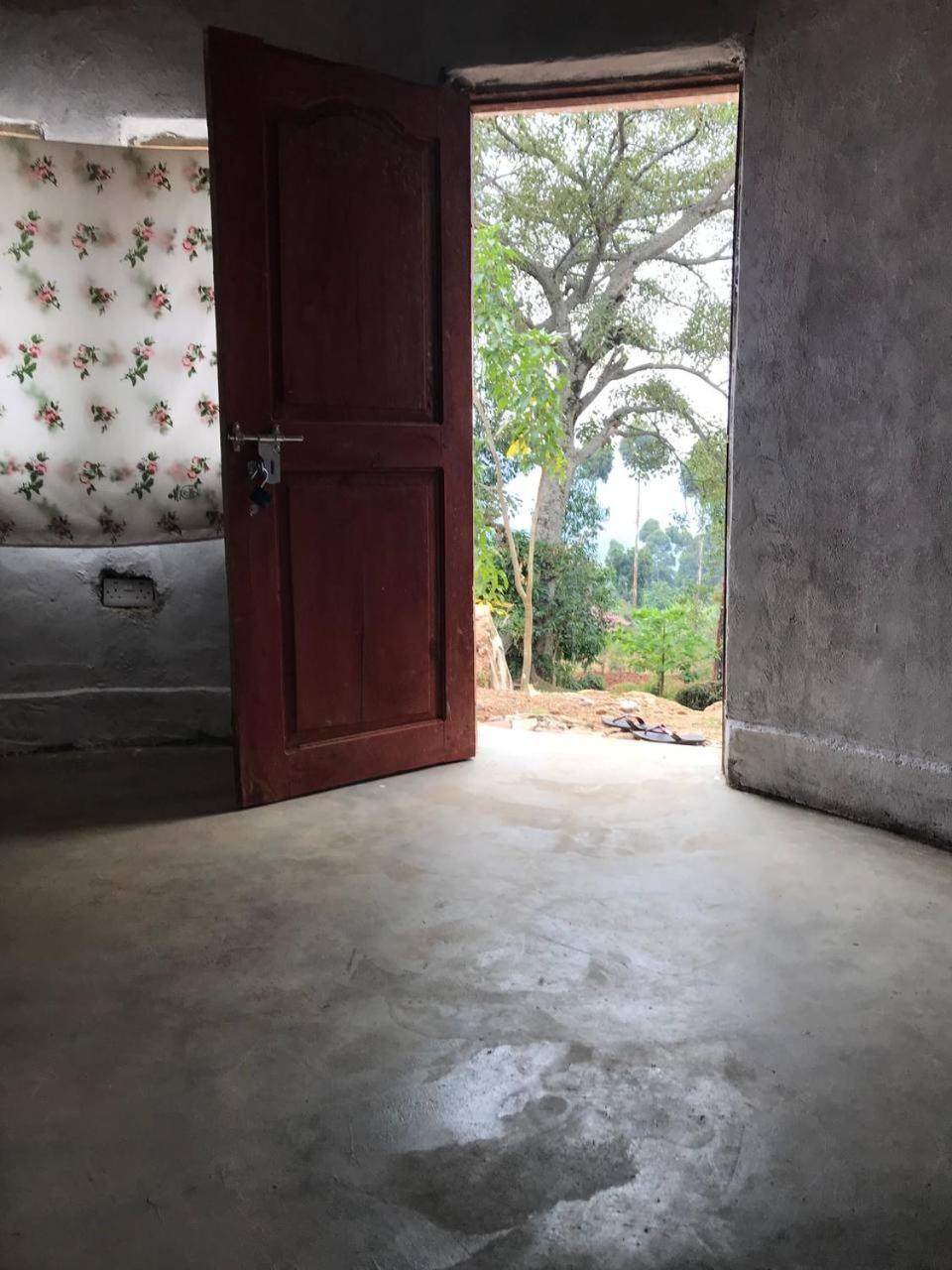 Sipi Backpackers Apartment Kapchorwa Bilik gambar